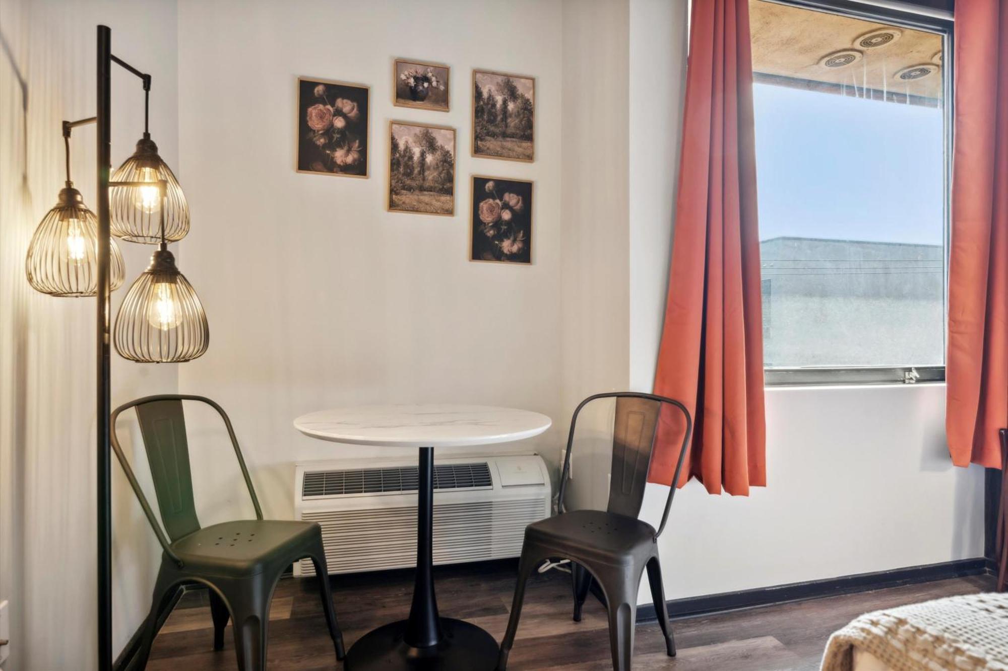 Large 3Br Apts & Studios, Free Parking, Gym, Game Room ฟิลาเดลเฟีย ภายนอก รูปภาพ