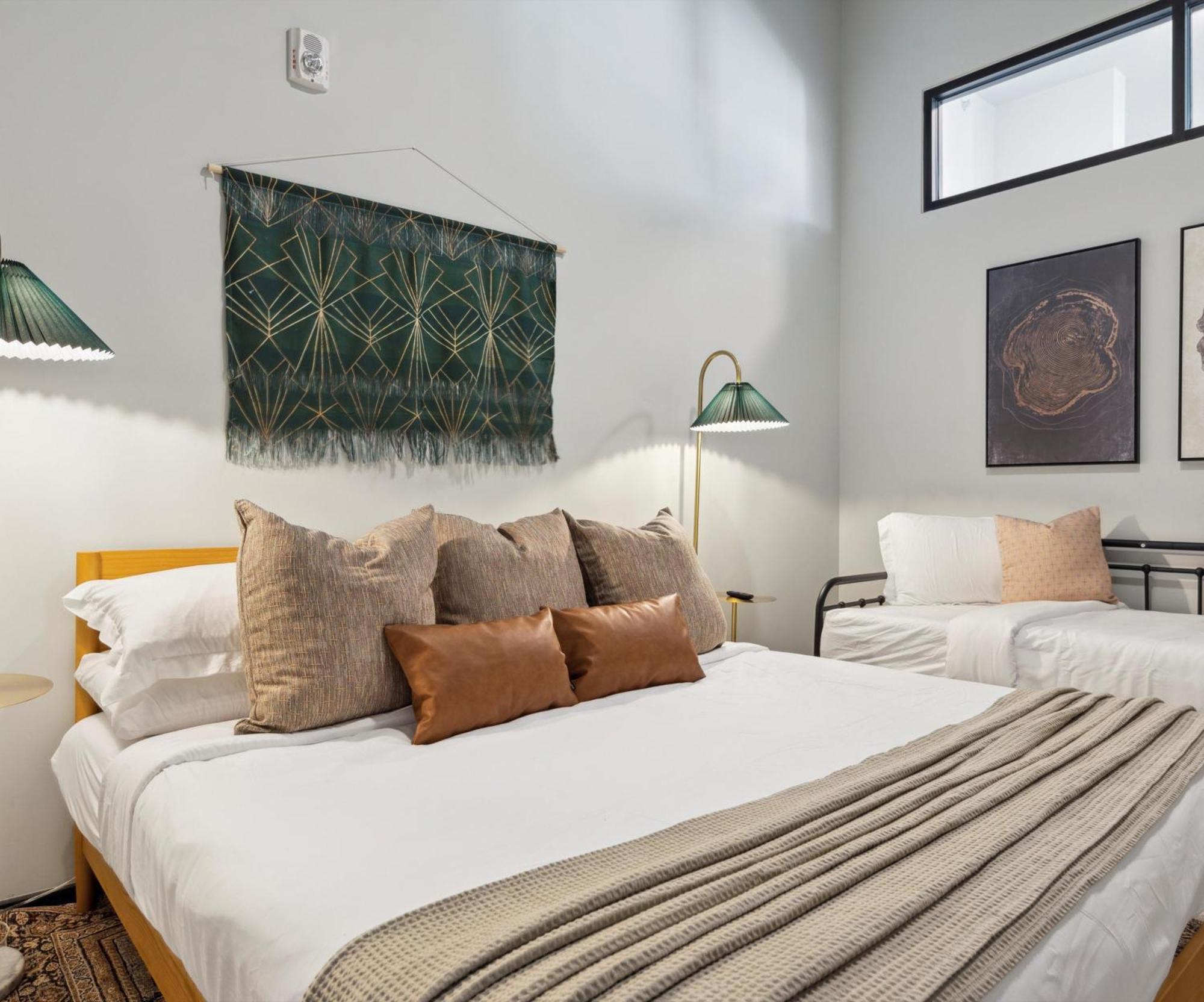 Large 3Br Apts & Studios, Free Parking, Gym, Game Room ฟิลาเดลเฟีย ห้อง รูปภาพ