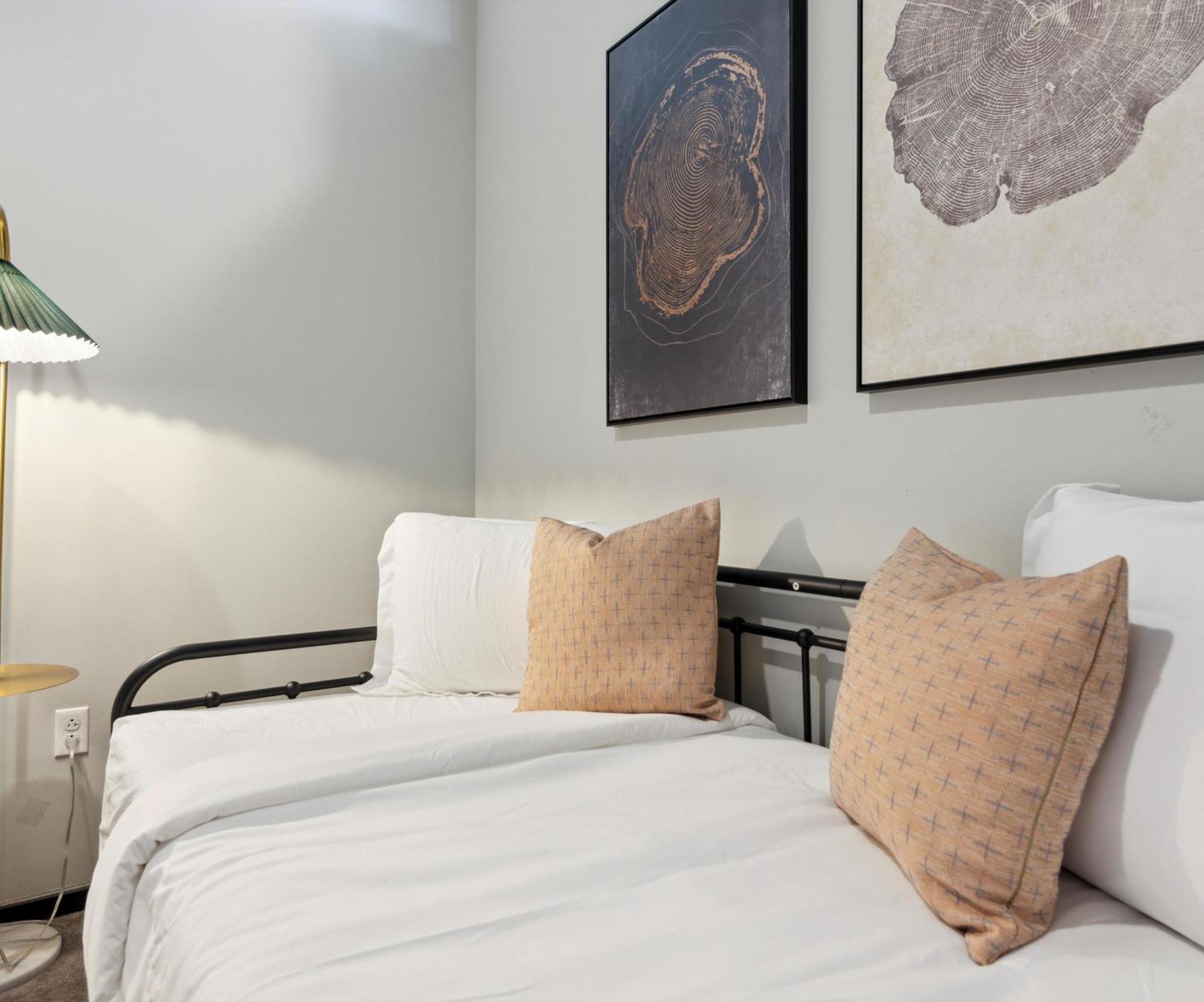 Large 3Br Apts & Studios, Free Parking, Gym, Game Room ฟิลาเดลเฟีย ห้อง รูปภาพ